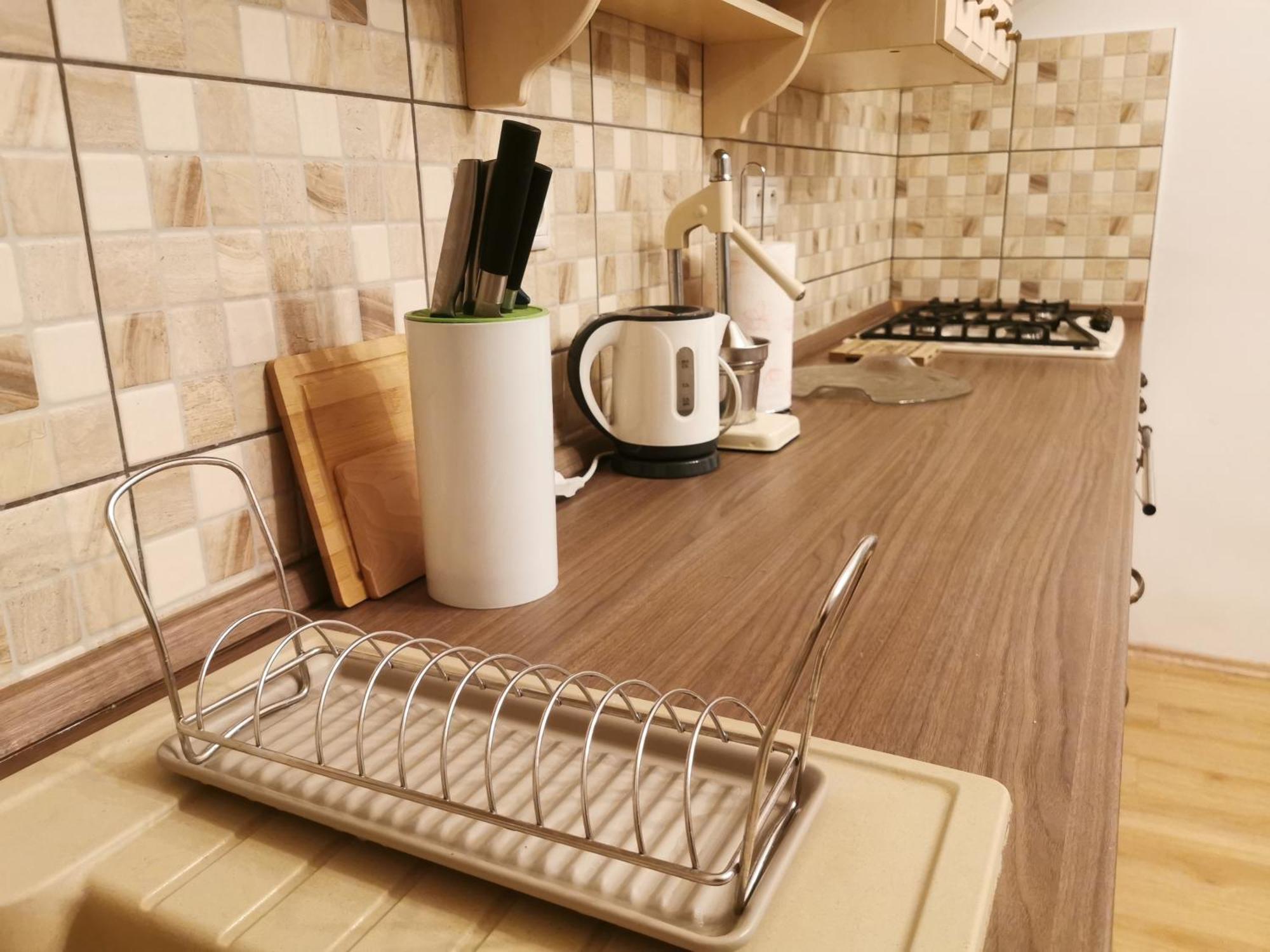 ברטיסלאבה Cozyhome The Castle Apartment - Spacious, Quiet, High Ceiling מראה חיצוני תמונה